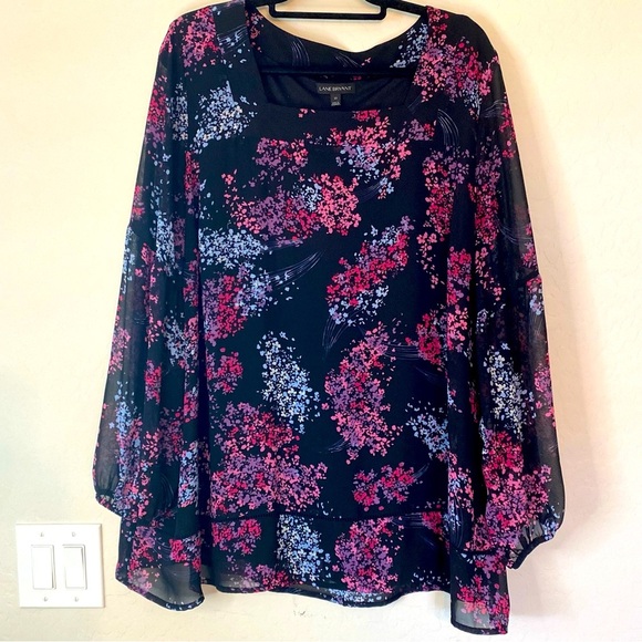 Lane Bryant Tops - Lane Bryant Flowy Sheer Lined Long Sleeve Floral Blouse Size 22